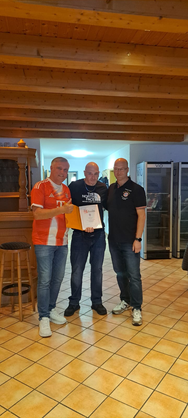 Jahreshauptversammlung 2025 | 25 Jahre Mitgliedschaft Timo